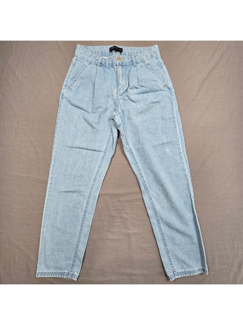 Who What Wear Size 4 High-Waisted Tapered Jeans Light Wash Casual 100% Cotton